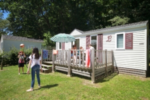 Nantes Camping - Hébergement - Cottage Nantillais - Terrasse