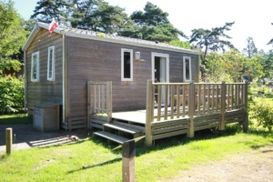 Nantes Camping - Hébergement - Cottage Petit Lu - Terrasse