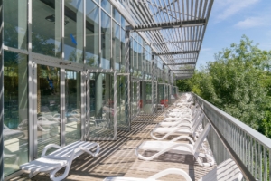 Nantes camping - La Piscine du Petit Port - Solarium