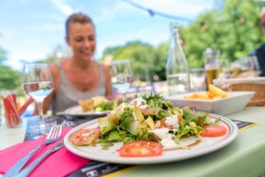 Nantes camping - Le Restaurant - Les Terrasses du Petit Port