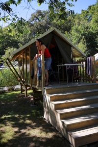 Nantes Camping - Hébergement - Tente Nomad - Extérieur