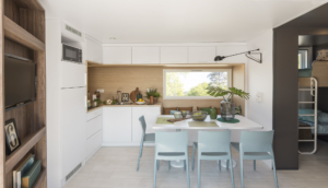 Cottage Carrousel - Village Premium