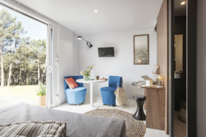 Cottage Carrousel - Village Premium